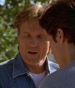 ROSWELL_-_E2X02_ASK_NOT_109.jpg