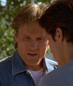 ROSWELL_-_E2X02_ASK_NOT_111.jpg
