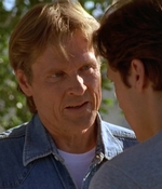ROSWELL_-_E2X02_ASK_NOT_122.jpg