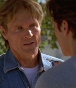 ROSWELL_-_E2X02_ASK_NOT_134.jpg
