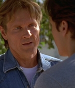 ROSWELL_-_E2X02_ASK_NOT_137.jpg