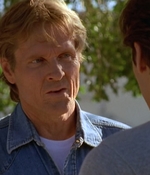 ROSWELL_-_E2X02_ASK_NOT_151.jpg