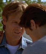 ROSWELL_-_E2X02_ASK_NOT_192.jpg