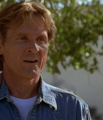 ROSWELL_-_E2X02_ASK_NOT_202.jpg