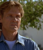 ROSWELL_-_E2X02_ASK_NOT_238.jpg