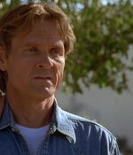 ROSWELL_-_E2X02_ASK_NOT_240.jpg