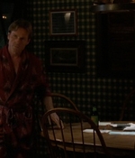 ROSWELL_-_E2X02_ASK_NOT_357.jpg