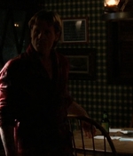 ROSWELL_-_E2X02_ASK_NOT_385.jpg