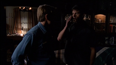 ROSWELL_-_E2X03_SURPRISE_353.jpg
