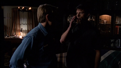 ROSWELL_-_E2X03_SURPRISE_360.jpg