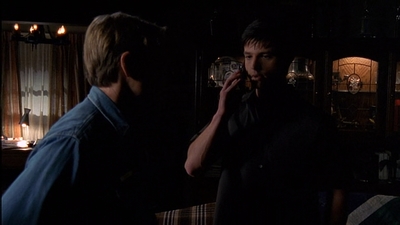 ROSWELL_-_E2X03_SURPRISE_400.jpg