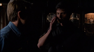ROSWELL_-_E2X03_SURPRISE_431.jpg