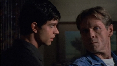 ROSWELL_-_E2X03_SURPRISE_611.jpg