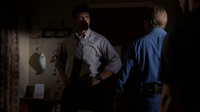 ROSWELL_-_E2X03_SURPRISE_678.jpg