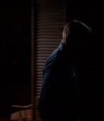 ROSWELL_-_E2X03_SURPRISE_007.jpg