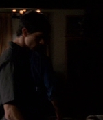 ROSWELL_-_E2X03_SURPRISE_021.jpg