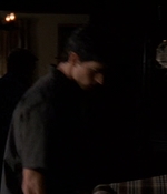 ROSWELL_-_E2X03_SURPRISE_024.jpg