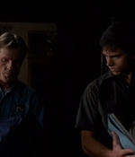 ROSWELL_-_E2X03_SURPRISE_034.jpg