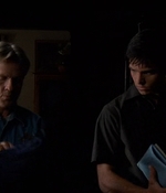 ROSWELL_-_E2X03_SURPRISE_036.jpg