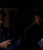 ROSWELL_-_E2X03_SURPRISE_039.jpg
