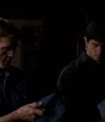 ROSWELL_-_E2X03_SURPRISE_041.jpg