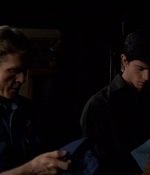 ROSWELL_-_E2X03_SURPRISE_042.jpg