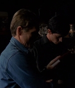 ROSWELL_-_E2X03_SURPRISE_073.jpg