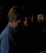 ROSWELL_-_E2X03_SURPRISE_078.jpg