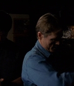 ROSWELL_-_E2X03_SURPRISE_093.jpg