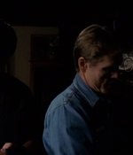 ROSWELL_-_E2X03_SURPRISE_097.jpg