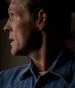 ROSWELL_-_E2X03_SURPRISE_155.jpg
