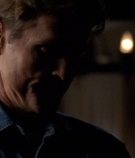 ROSWELL_-_E2X03_SURPRISE_227.jpg