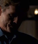 ROSWELL_-_E2X03_SURPRISE_231.jpg