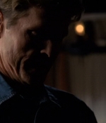 ROSWELL_-_E2X03_SURPRISE_239.jpg