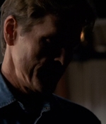ROSWELL_-_E2X03_SURPRISE_246.jpg