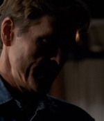 ROSWELL_-_E2X03_SURPRISE_248.jpg