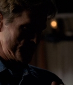 ROSWELL_-_E2X03_SURPRISE_258.jpg