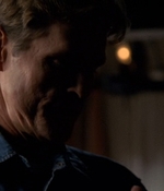 ROSWELL_-_E2X03_SURPRISE_259.jpg