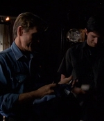 ROSWELL_-_E2X03_SURPRISE_276.jpg