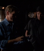 ROSWELL_-_E2X03_SURPRISE_280.jpg