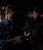 ROSWELL_-_E2X03_SURPRISE_290.jpg
