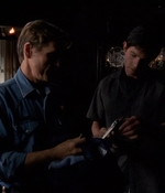 ROSWELL_-_E2X03_SURPRISE_291.jpg