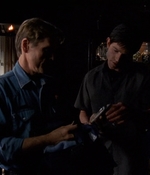 ROSWELL_-_E2X03_SURPRISE_293.jpg