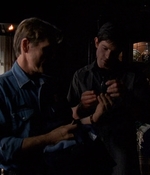 ROSWELL_-_E2X03_SURPRISE_299.jpg