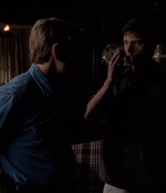 ROSWELL_-_E2X03_SURPRISE_333.jpg
