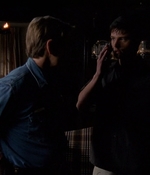 ROSWELL_-_E2X03_SURPRISE_334.jpg