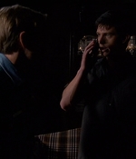 ROSWELL_-_E2X03_SURPRISE_375.jpg