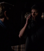 ROSWELL_-_E2X03_SURPRISE_390.jpg