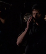 ROSWELL_-_E2X03_SURPRISE_417.jpg