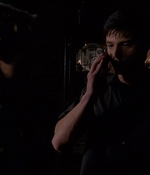 ROSWELL_-_E2X03_SURPRISE_419.jpg
